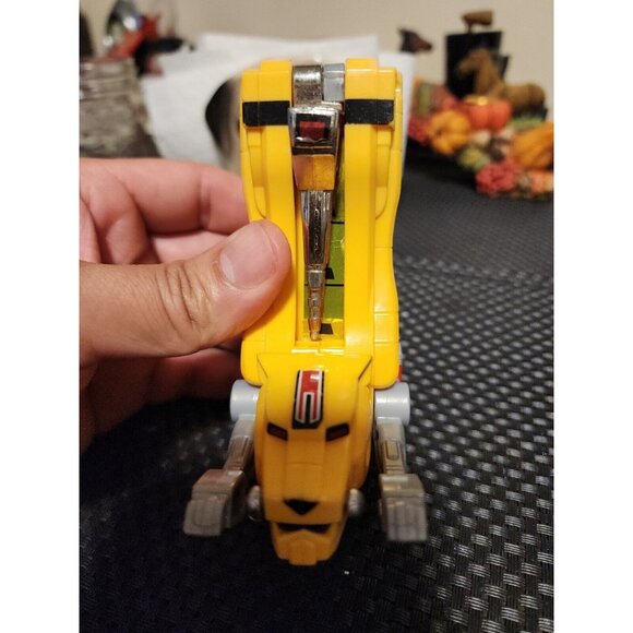 Mighty Morphin Power Rangers Legacy Megazord Yellow Sabretooth Zord Only - Picture 11 of 14